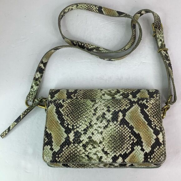 Madewell Flap Convertible Crossbody Bag Snake Embossed Leather Beige/Gray - Picture 3 of 12